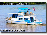 River Queen Houseboat